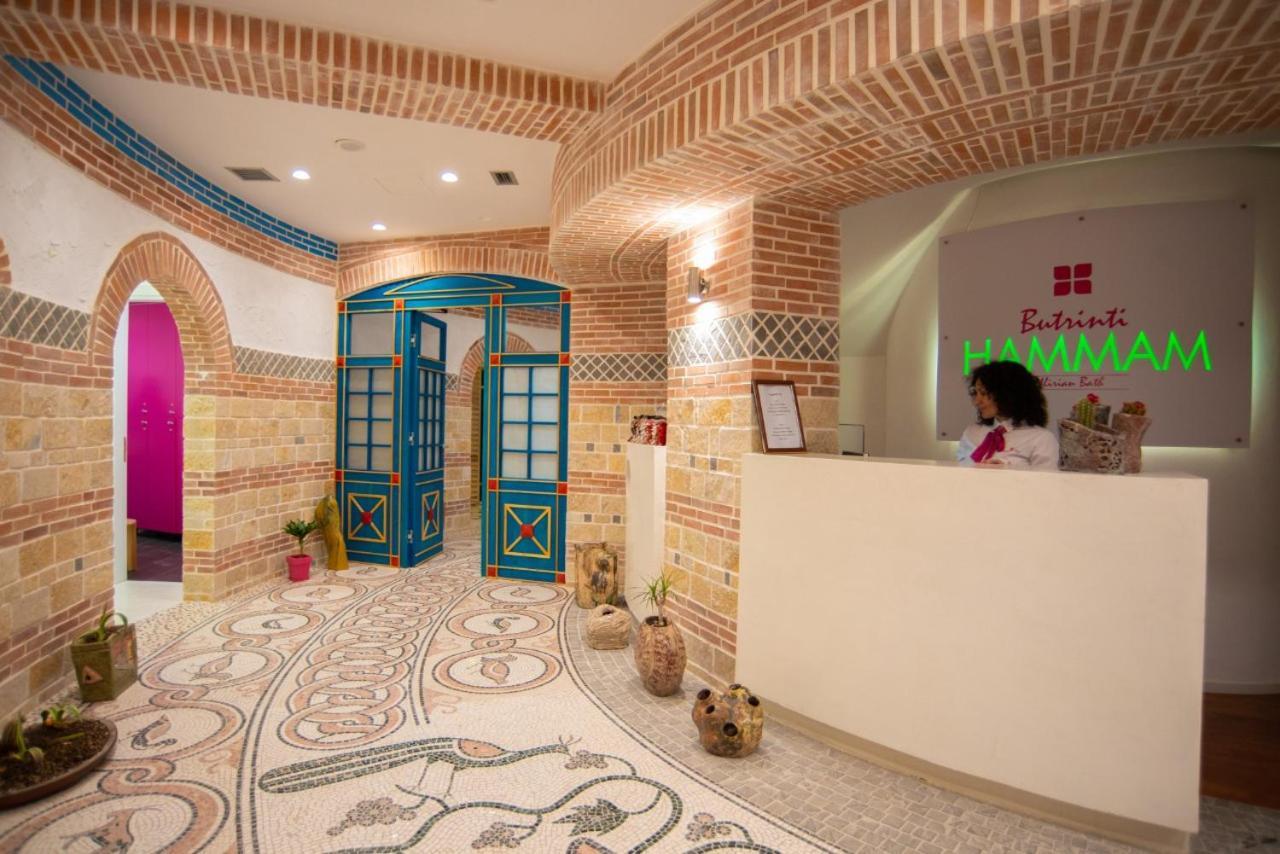 Bougainvill Sunset Villa Sarandë 外观 照片