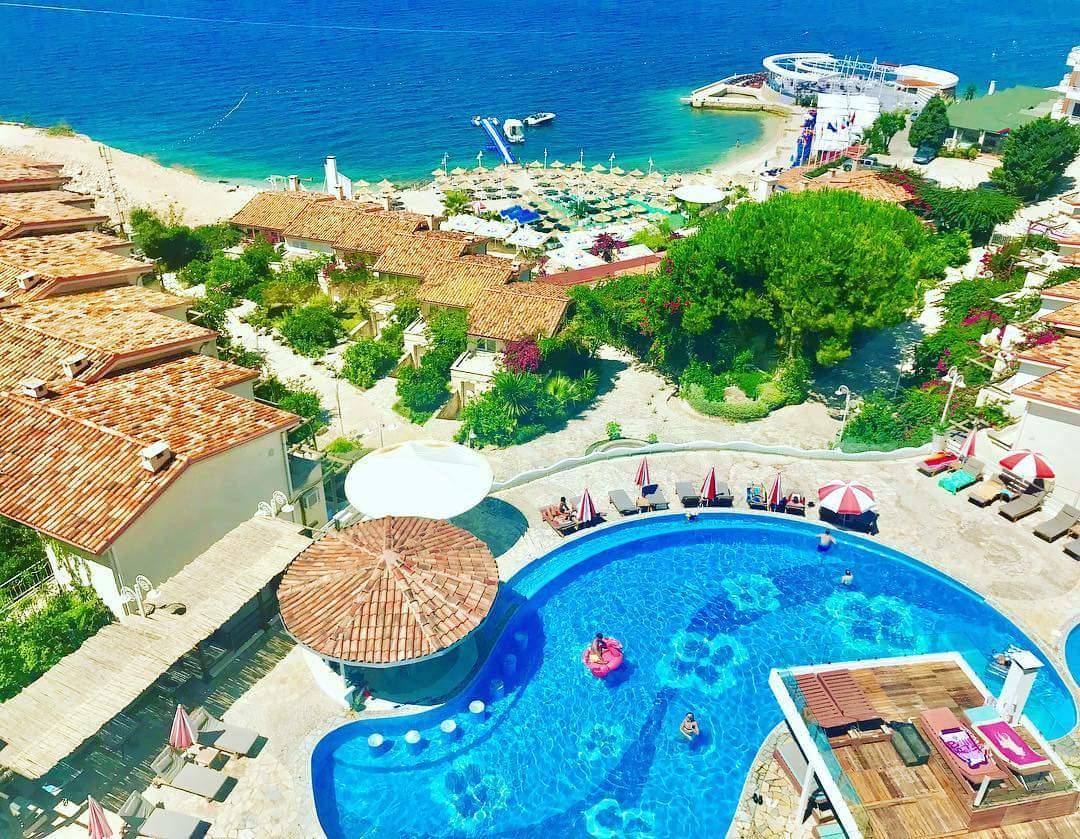Bougainvill Sunset Villa Sarandë 外观 照片
